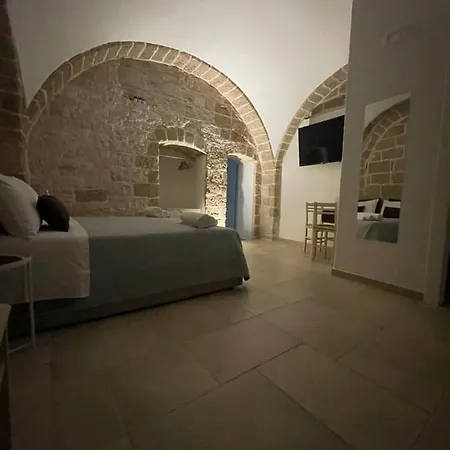 Primo Dimora Storica Bed and Breakfast 3*